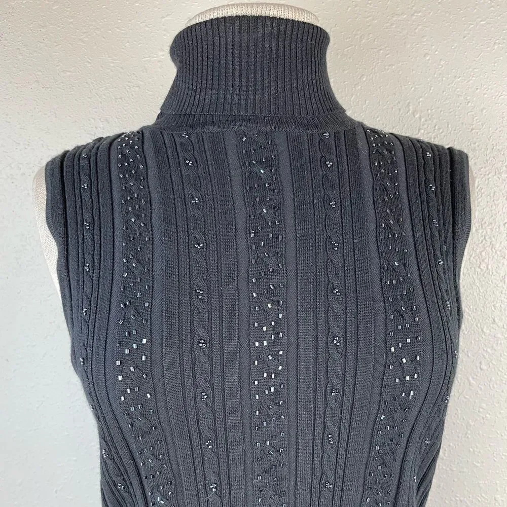 RQT Sleeveless Beaded Sweater Top Size Petite L EUC